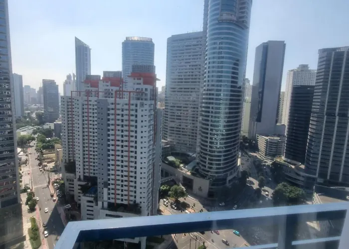Great View 1 Bedroom In Makati Near Trident Tower Apartment Manila